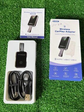 Wireless CarPlay Adapter BY963C – USB-A USB-C Plug & Play Converter